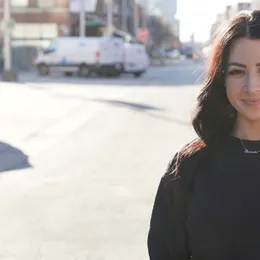 Sarah Delaney street portrait in Chicago